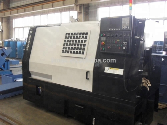 FANUC Twins Spindle Slant Bed CNC Lathe AK-25 con 12 stazioni utensili