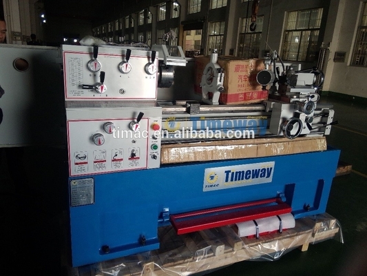 T-1440W 356mm Swing Horizontal Lathe Machine per operazioni di tornitura versatile dei metalli