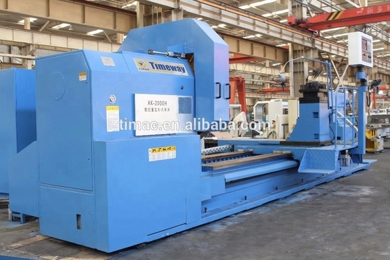 Sistema CNC SIEMENS Torno CNC gigante per la lavorazione di pezzi fino a 5000 mm di lunghezza