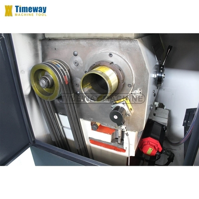 Precisione 82mm Spindle Bore CNC Lathe Machine con tipo di letto piatto multifunzionale