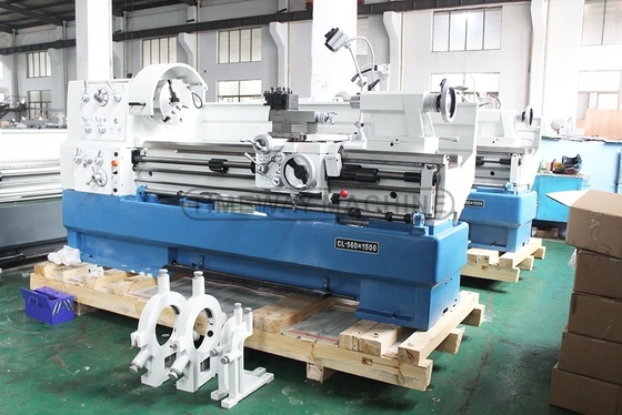 788mm Swing in Gap e Capacità di lavorazione Centrale universale Torniera con 2 assi DRO