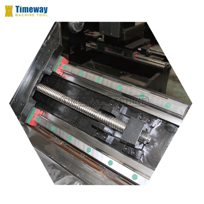 Torno CNC per parti di piccole e medie dimensioni ad alta precisione 210 mm