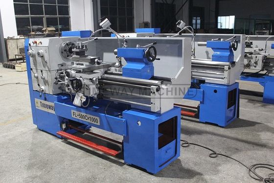 7.5kW Potenza del motore a mandrino Torno metallico pesante/Torno universale a letto spaziale Peso 3500 KG