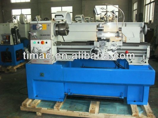 Torno centrale a foratura a fusione da 52 mm per Max. Lunghezza girata di 1500 mm CM-400x1000 CM-400x1500