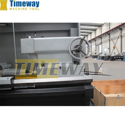 Distribuzione al dettaglio di fili di tubi CNC Olio Paese Torno 440mm Fuso di foratura Max. Lunghezza 1500-3000mm