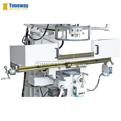 M330A con spindle con R8 e dimensione del tavolo 330x1370