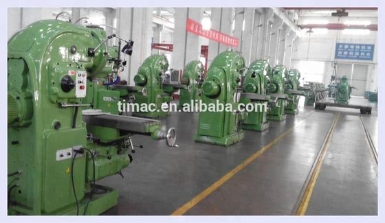 Macchina di fresatura a ginocchio verticale a motore a fusione da 15 kW per applicazioni di fresatura versatili