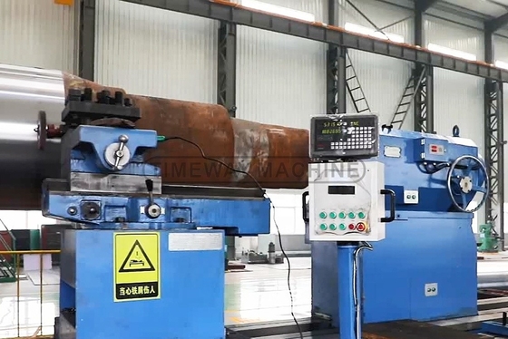 725 mm X-axis Travel Special Lathe Machine per grandi rulli in officine di riparazione di macchine
