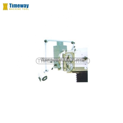 ISO40 Spindle Taper Universal Tool Milling Machine UTM400A per la fresatura ad alta precisione
