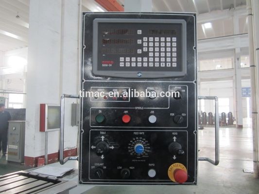 BM715 Fresatrici universali per la lavorazione di pezzi di media e grande dimensione