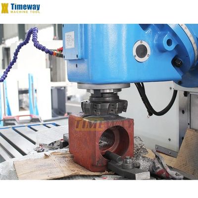 3-Assi BM715 PLC Control Bed Tipo Verticale universale fresatrice per industriali