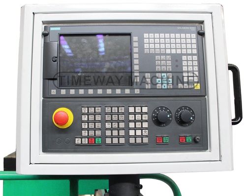 Alta precisione Timeway CNC Torno orizzontale AK-1600 850 mm x 500 mm Viaggio