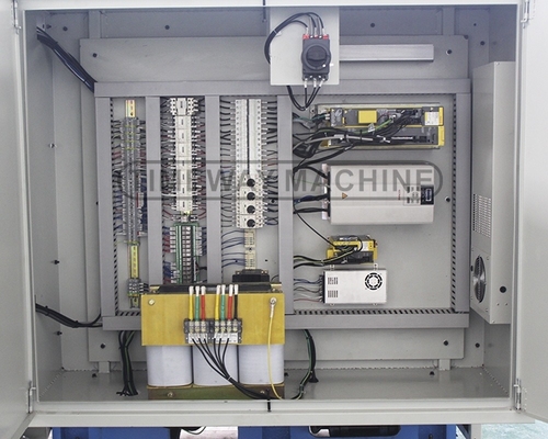Alta precisione AK-800B Torno CNC con precisione di posizionamento ± 0,001 mm