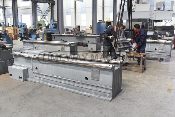 650mm Swing Over Carriage AK-940B CNC Torno orizzontale pesante per il tuo business