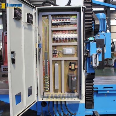 Macchina di fresatura universale per metallo 82 505 giri al minuto 1200 kg ad alta velocità e con concorrenza