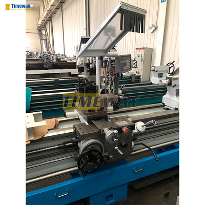 Lunghezza massima 2000mm Mental Gap Bed Lathe Machine Perfetto per varie dimensioni di pezzo da lavoro