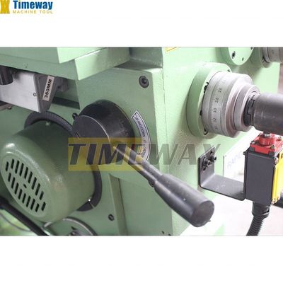 Eficienza della macchina parti metalliche con alta precisione TM700 torretta fresatura macchina H / V