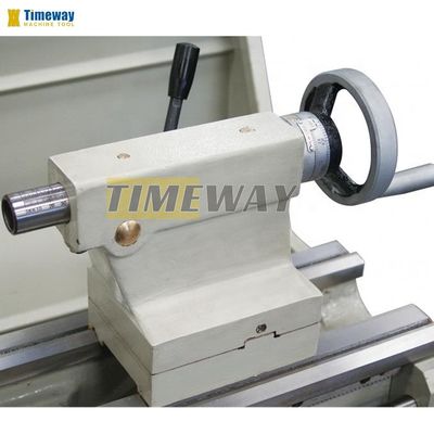 T Serie High Speed Precision Lathe Machine per il tornitura del metallo 1000mm Max.