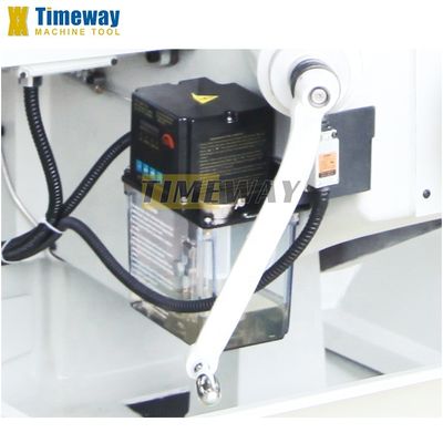 Macchina di fresatura a torretta manuale ad alta precisione M250 con 3 assi e 400 mm di movimento del tavolo