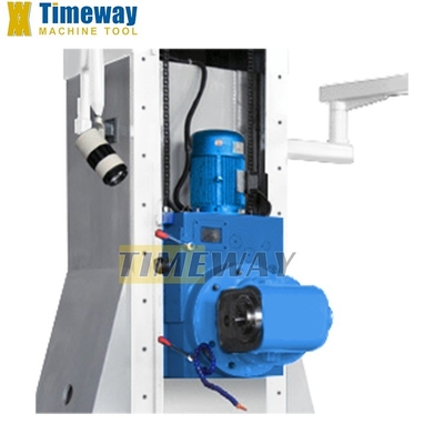 1090mm Table Travel Z Bed Type Milling Machine per il mercato competitivo