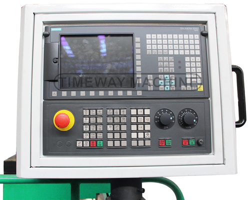 Precisione CNC Torno orizzontale AK-1250 con lunghezza girata massima 2800mm