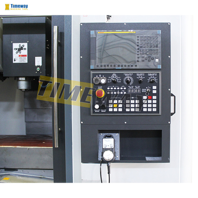 VMC Center Milling Machine con modalità di controllo automatico e velocità di alimentazione elevata