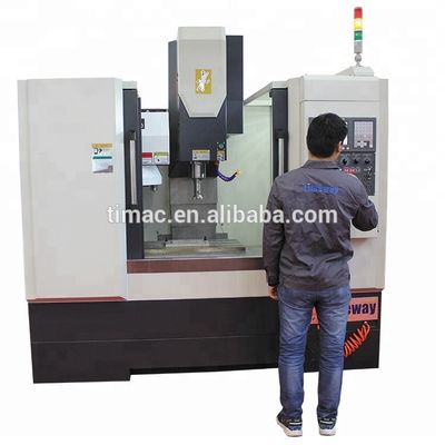 500 mm Spindle Travel VMC550 3-asse Lineare Ferrovia Verticale Centro di lavorazione CNC Machine