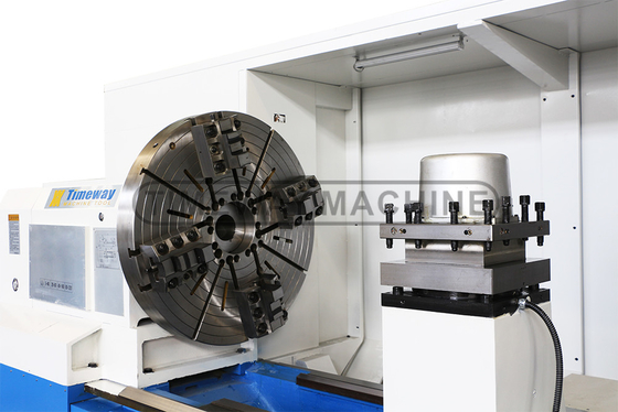 Centrale di tornitura CNC AK-1250C facile da usare Torno con velocità del mandrino di 5 320 giri al minuto