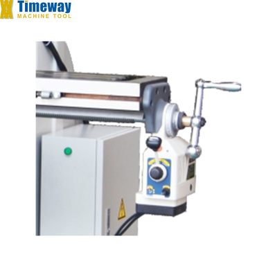 M250A Turret Milling Machine per metallo 380mm Table Travel 2024 Milling industriale