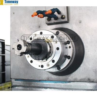 La lavorazione leggera è resa facile con un centro di lavorazione orizzontale ad alta precisione da 5500 kg