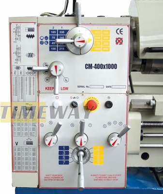 CM400 Lathe a letto orizzontale con altezza centrale di 205 mm e lunghezza di rotazione massima di 1000 mm