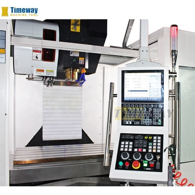 Viaggio del tavolo Y mm 1300 Centro di lavorazione CNC verticale con mass.