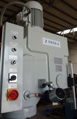 860 KG Testa ingranaggiata Pedestal Perforazioni Verticale Perforazione Macchina Z5050A Bule e bianco