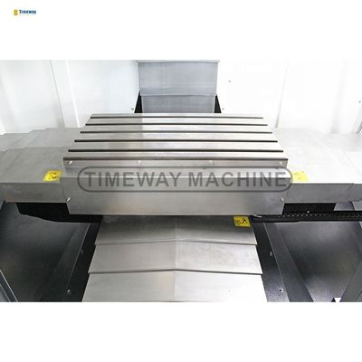 500 mm Table Travel Automatic CNC Vertical Machining Center per la lavorazione di precisione