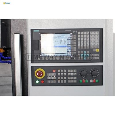 500 mm Table Travel Automatic CNC Vertical Machining Center per la lavorazione di precisione