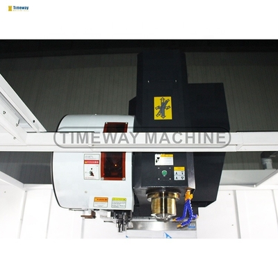Min. Tempo di cambio utensile s 2 3 Asse Verticale Centrale di lavorazione con controller Fanuc