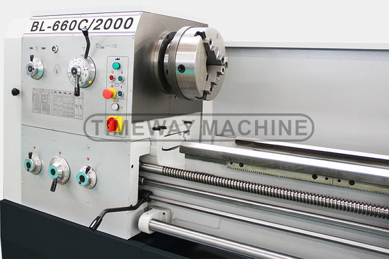 BL-660C Torniera metallica 36-1600 giri al minuto Velocità del mandrino 660 mm Max. Swing Over Bed