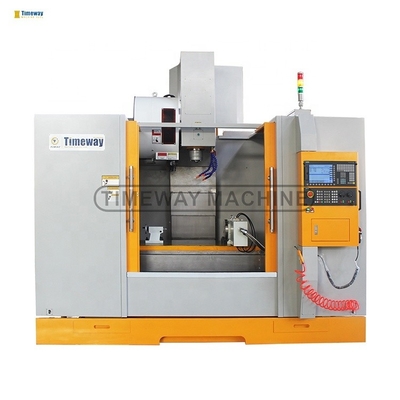 Centrale di lavorazione verticale CNC con controllore FANUC ± 0,008 mm di precisione di posizionamento