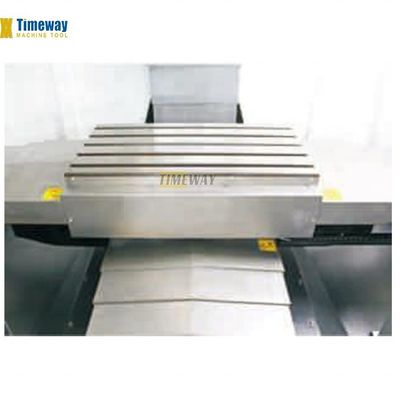 Centro di lavorazione verticale VMC650 ad alta precisione con percorso longitudinale di 650 mm online