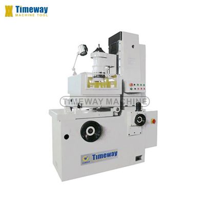 Anno 2020 Macchina universale per la rettifica di superfici di alberi verticali