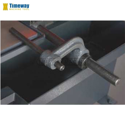 Macchina per segare a fascia di metallo semiautomatica ad alta precisione per la capacità di taglio 220x400Wx100H