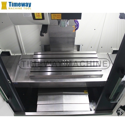 Timeway Worktable 600x1300mm CNC Vertical Machining Center con 8000 giri al minuto velocità del mandrino