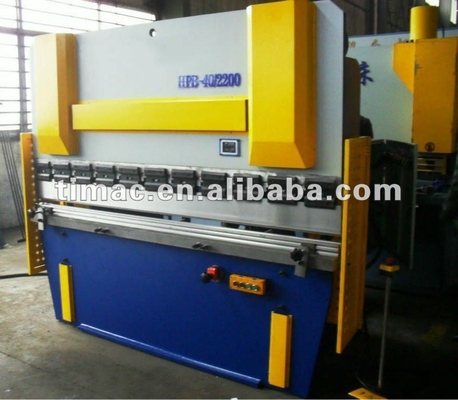 40 tonnellate Pressione 2200 mm Lunghezza Freno idraulico per 2000 mm Tavolo di lavoro