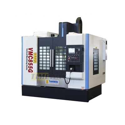 Centrale di lavorazione verticale ad alta precisione Macchina di fresatura CNC 550 mm Viaggio verticale