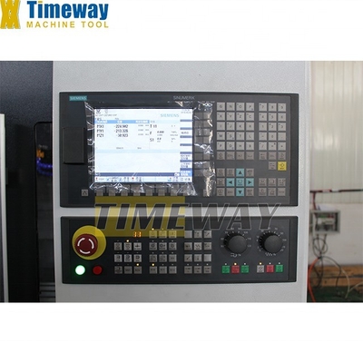 Tavola Dimensione 900x1800mm VMC1690L Verticale Centro di lavorazione CNC con tecnologia avanzata
