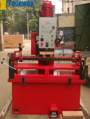 820 mm di X-asse di viaggio manuale Valve Seat Boring Machine T8590A T8590B per l'abborraggio di precisione