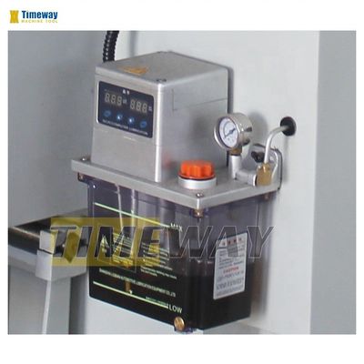 Macchina per la rettifica di superfici metalliche con 406x1020 dimensioni del tavolo e 0,02 di alimentazione incrociata a ruota manuale