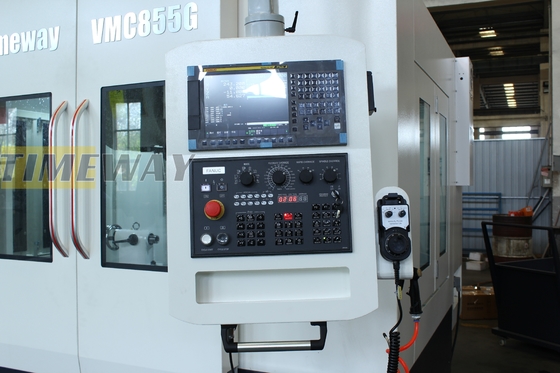 VMC855G Centro di lavorazione verticale per la lavorazione di precisione in officine di riparazione di macchine