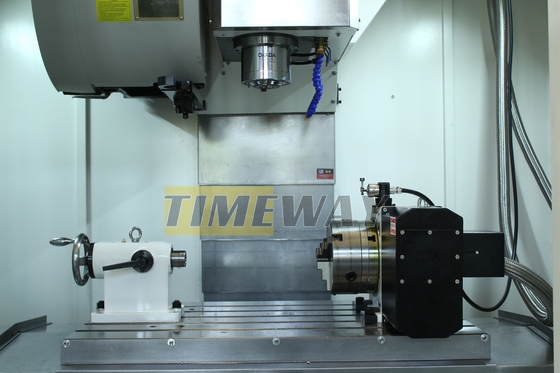 VMC855G Centro di lavorazione verticale per la lavorazione di precisione in officine di riparazione di macchine