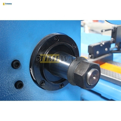 Macchina di rettifica ad alta precisione con sistema CNC SIEMENS 800 mm Lunghezza di rettifica 3000 kg Peso